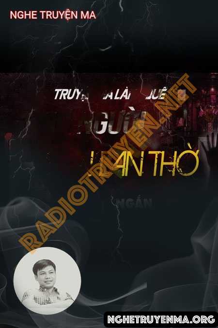 Bóng Người Bên Bàn Thờ